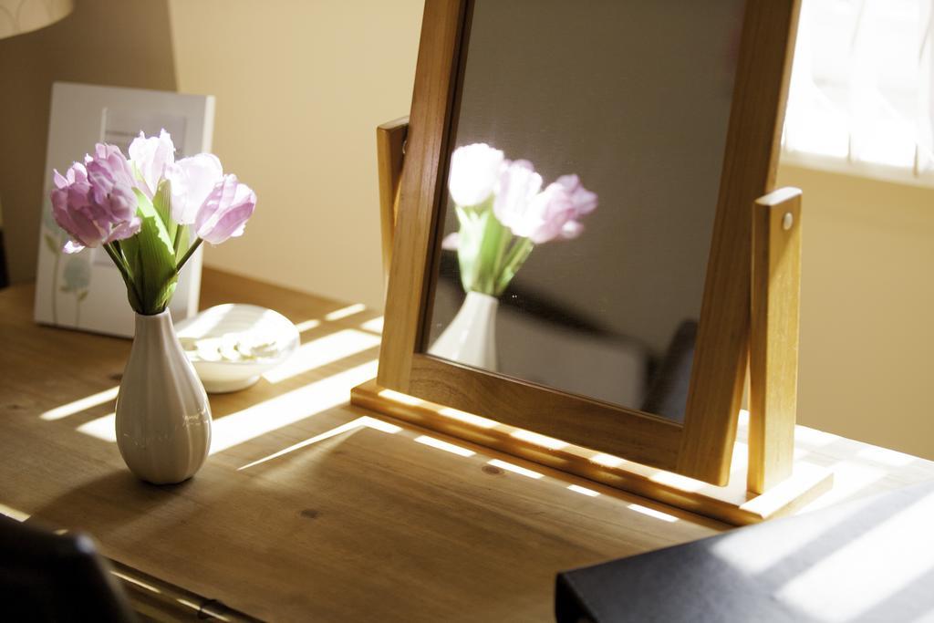 The White Swan Inn Lowick  Room photo