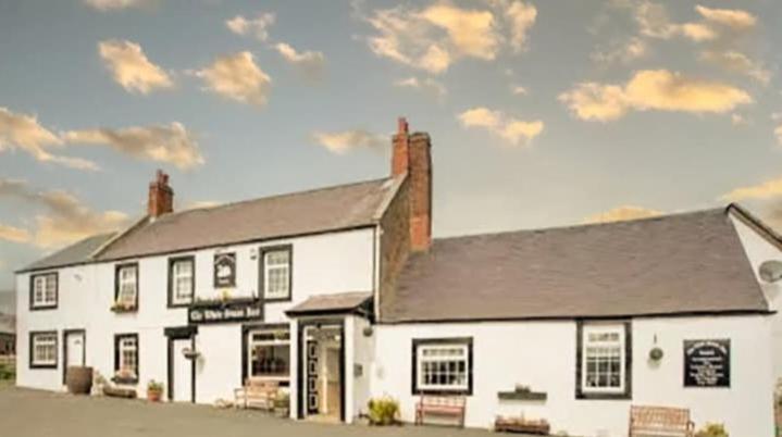 The White Swan Inn Lowick  Exterior photo