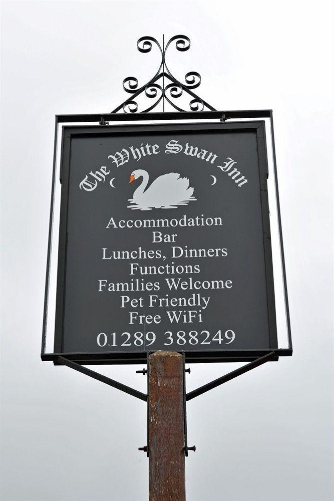 The White Swan Inn Lowick  Exterior photo